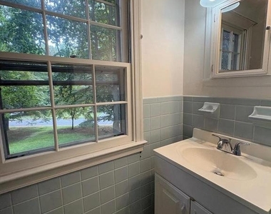 3306 Whitesworth Road - Photo Thumbnail 14