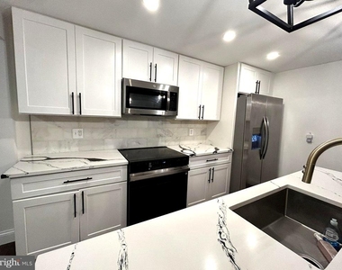 9 Garobe Court - Photo Thumbnail 4