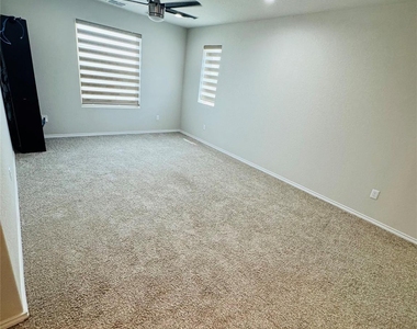 13535 Lily Ln - Photo Thumbnail 11