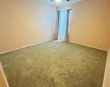 13535 Lily Ln - Photo Thumbnail 16