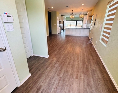 13535 Lily Ln - Photo Thumbnail 3