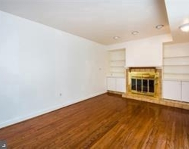 827 S Bond Street - Photo Thumbnail 1