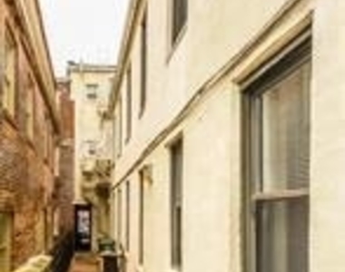 827 S Bond Street - Photo Thumbnail 8