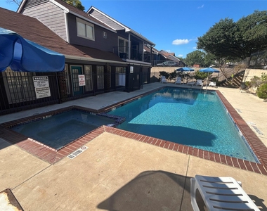 1840 Burton Dr - Photo Thumbnail 20