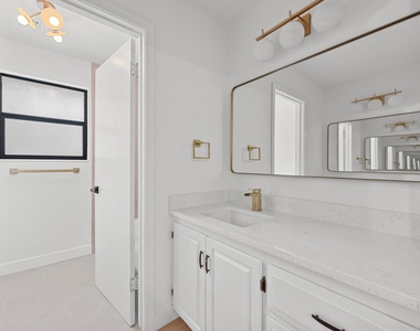 302 Westlake Dr - Photo Thumbnail 27