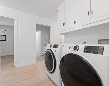 302 Westlake Dr - Photo Thumbnail 33