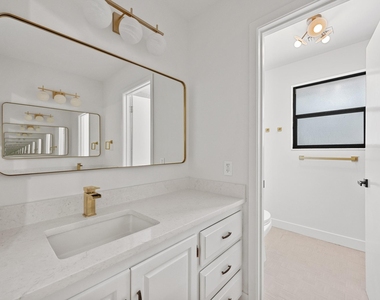 302 Westlake Dr - Photo Thumbnail 28