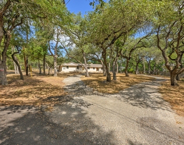 302 Westlake Dr - Photo Thumbnail 2