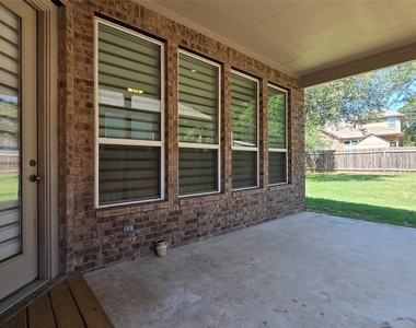 11804 Quintana Cv - Photo Thumbnail 24