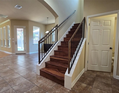11804 Quintana Cv - Photo Thumbnail 4
