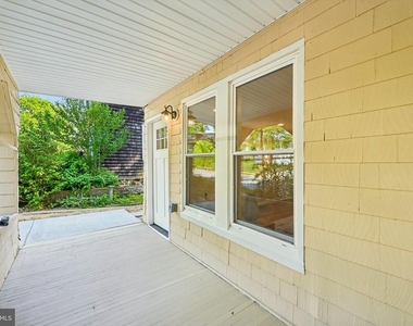 5714 Rusk Avenue - Photo Thumbnail 1