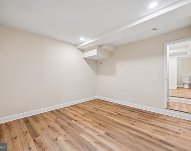 5714 Rusk Avenue - Photo Thumbnail 31