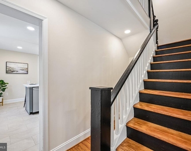 5714 Rusk Avenue - Photo Thumbnail 10