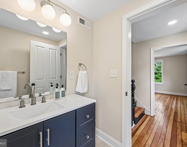 5714 Rusk Avenue - Photo Thumbnail 16