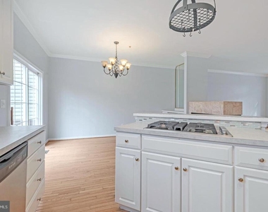 226 Wintergull Lane - Photo Thumbnail 12