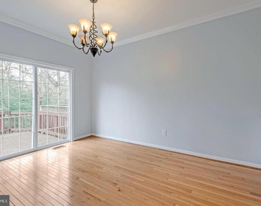 226 Wintergull Lane - Photo Thumbnail 14