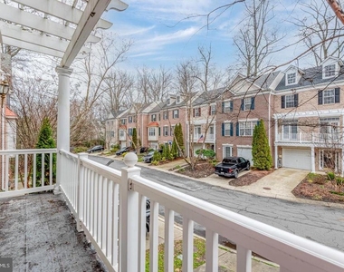 226 Wintergull Lane - Photo Thumbnail 33