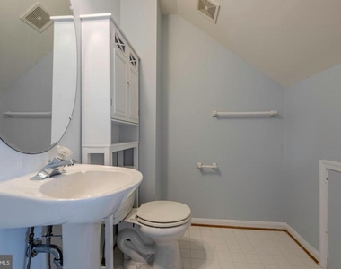 226 Wintergull Lane - Photo Thumbnail 32