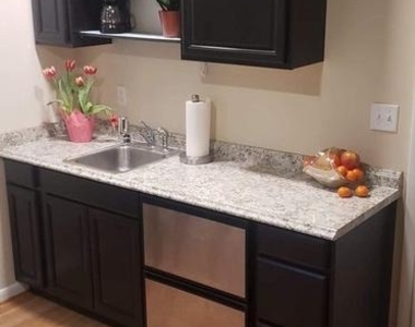 580 Knollwood Road - Photo Thumbnail 1