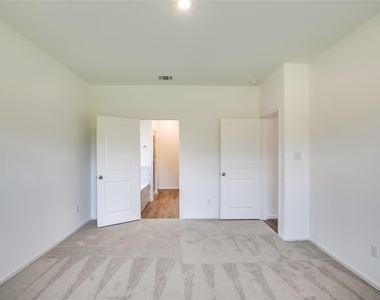 232 Canley Loop - Photo Thumbnail 13
