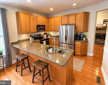622 Cypress Lane - Photo Thumbnail 1
