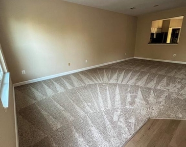 8646 Willow Leaf Lane - Photo Thumbnail 29