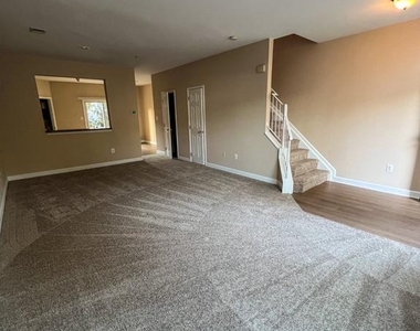 8646 Willow Leaf Lane - Photo Thumbnail 1