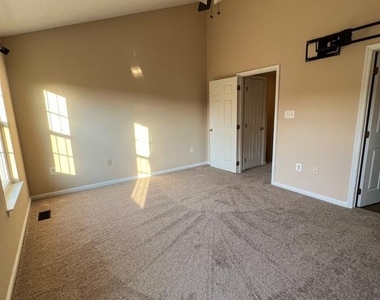 8646 Willow Leaf Lane - Photo Thumbnail 22