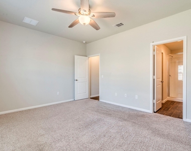 392 Blue Sage Dr - Photo Thumbnail 10
