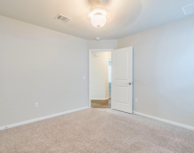 392 Blue Sage Dr - Photo Thumbnail 16