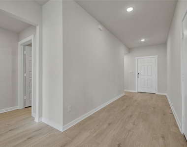 160 Davis Mountain Cv - Photo Thumbnail 1