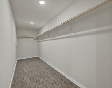 160 Davis Mountain Cv - Photo Thumbnail 15