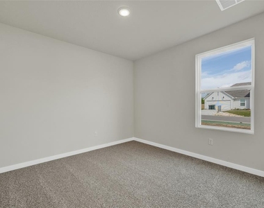 160 Davis Mountain Cv - Photo Thumbnail 13