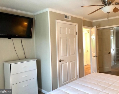 30138 Cedar Shores Road - Photo Thumbnail 18