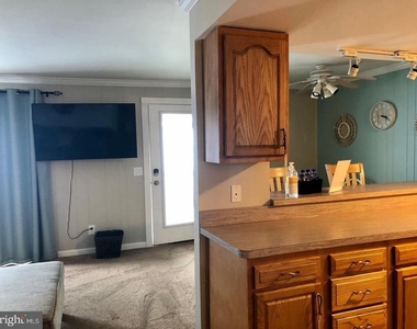 30138 Cedar Shores Road - Photo Thumbnail 14