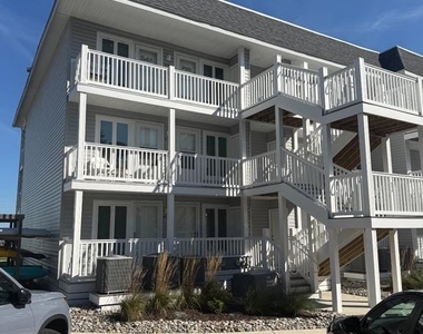 30138 Cedar Shores Road - Photo Thumbnail 2