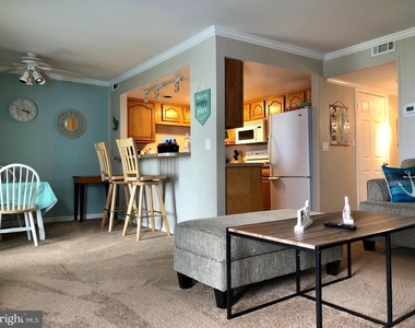 30138 Cedar Shores Road - Photo Thumbnail 10