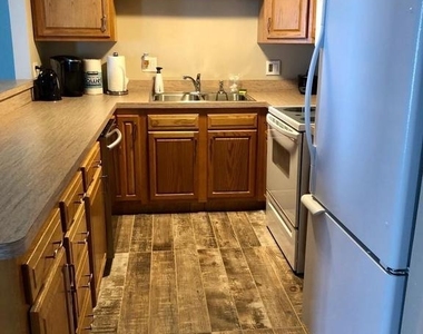 30138 Cedar Shores Road - Photo Thumbnail 11