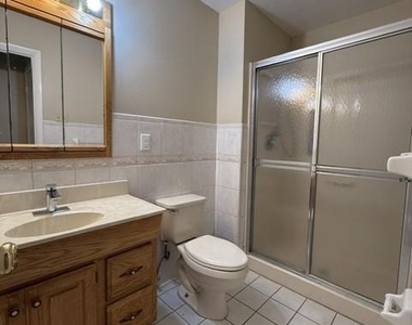 5 W Stephen Drive - Photo Thumbnail 5