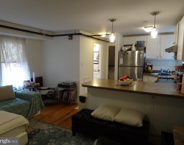 202-04 Delaware Street - Photo Thumbnail 2