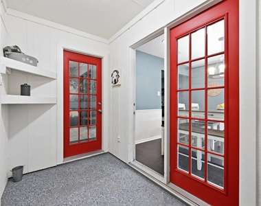 303 Pin Oak Dr - Photo Thumbnail 27
