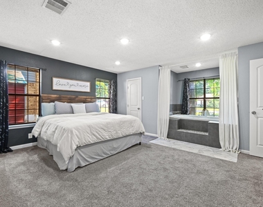 303 Pin Oak Dr - Photo Thumbnail 18