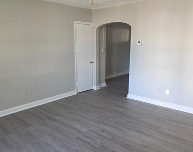 1829 M Street Ne - Photo Thumbnail 7