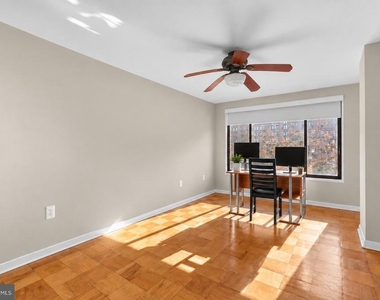 2501 Calvert Street Nw - Photo Thumbnail 10