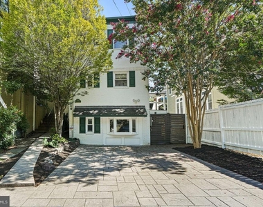 2749 Arizona Avenue Nw - Photo Thumbnail 1