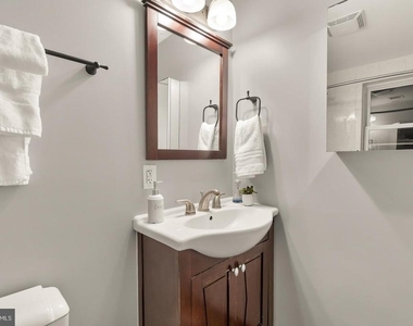 3534 10th Street Nw - Photo Thumbnail 10