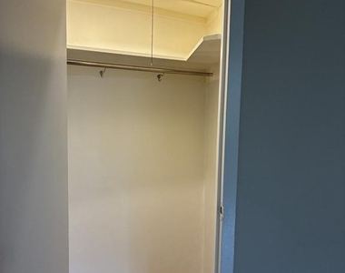 4200 Cathedral Avenue Nw - Photo Thumbnail 16