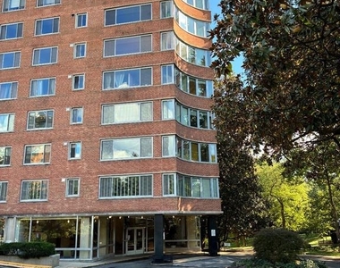 4200 Cathedral Avenue Nw - Photo Thumbnail 1