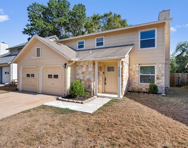 9809 Meadowheath Dr - Photo Thumbnail 1