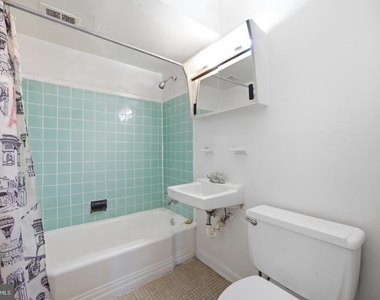 1307 Congress Street Se - Photo Thumbnail 11